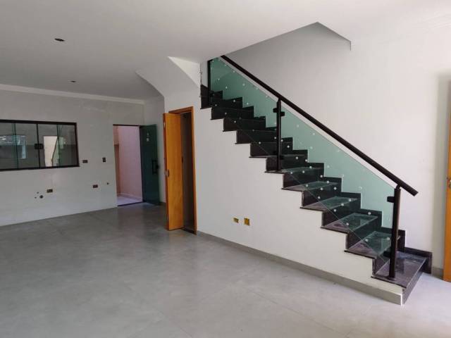 #1002 - Casa para Venda em São Paulo - SP